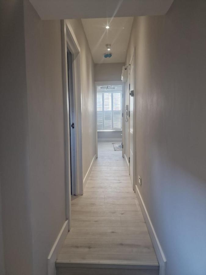 Collier'S Wood En-Suite Apartments London Exteriör bild