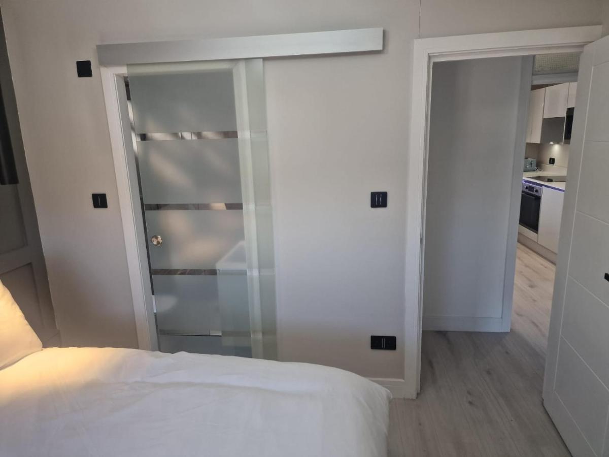 Collier'S Wood En-Suite Apartments London Exteriör bild
